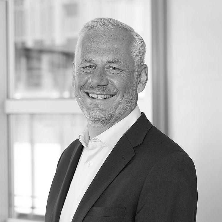 Mitarbeiterfoto von Carsten Kratzert – Geschäftsführer der AKP Baumanagement GmbH - Dipl.-Bauingenieur - Geschäftsführer
