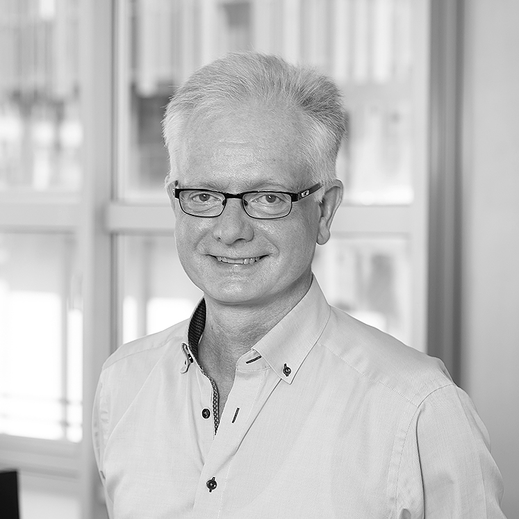 Mitarbeiterfoto von Werner Altena – Mitbegründer der AKP Baumanagement GmbH - Architekt - Gründungsmitglied